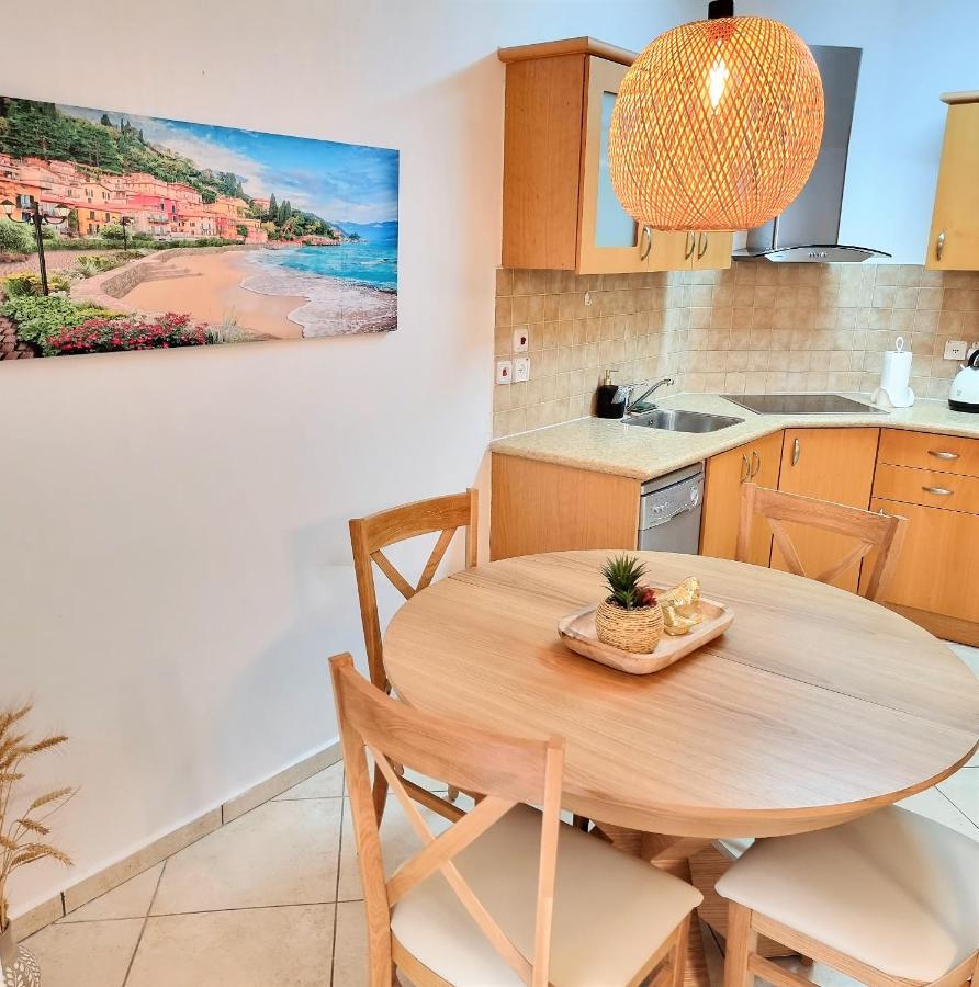 Two Bed Room Apartment 5 Min Walk To The Beach Eilat Exterior foto