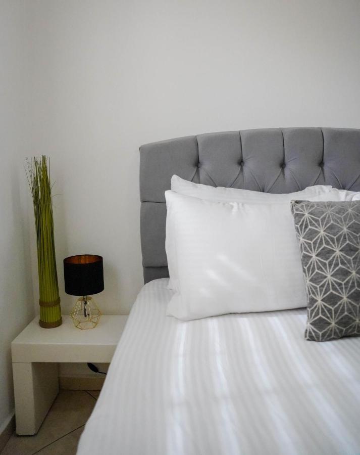 Two Bed Room Apartment 5 Min Walk To The Beach Eilat Exterior foto